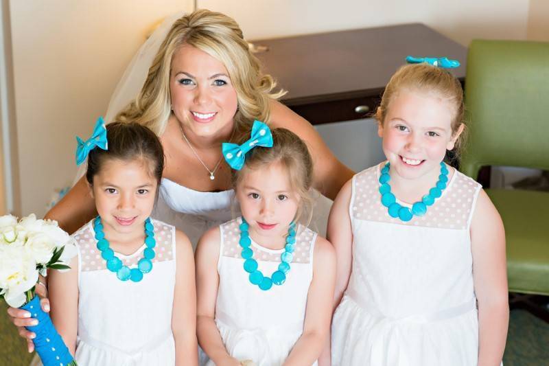 Amanda & Mikey - Romantically Rustic  — photo 3