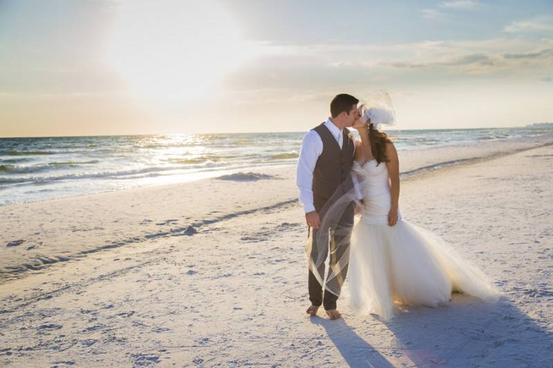 The Thorpes: Barefoot And Married — photo 3