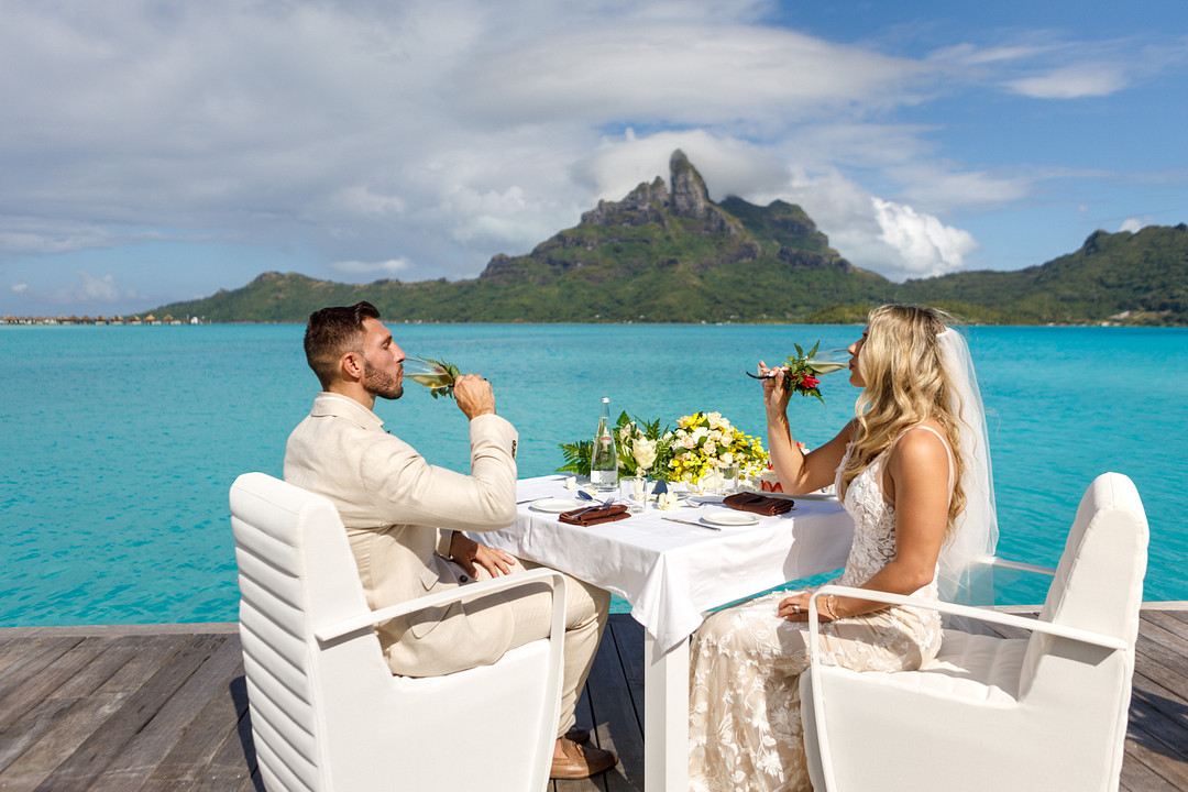 Bold and Breathtaking Bora Bora Elopement — photo 10