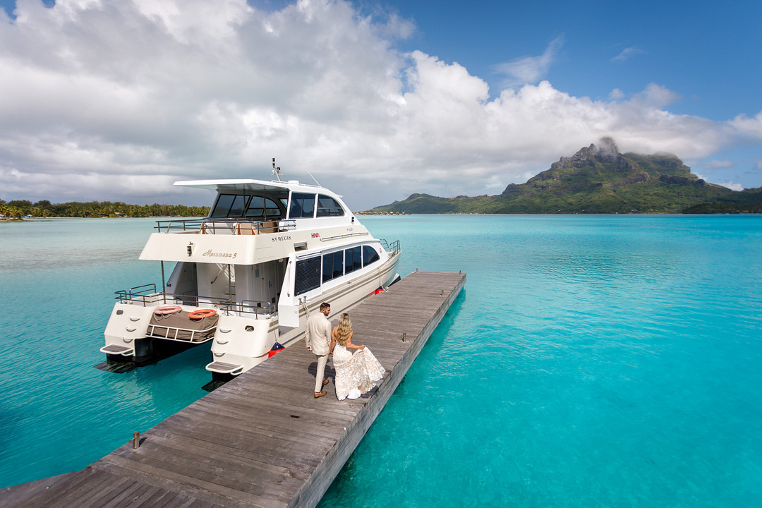 Bold and Breathtaking Bora Bora Elopement — photo 12