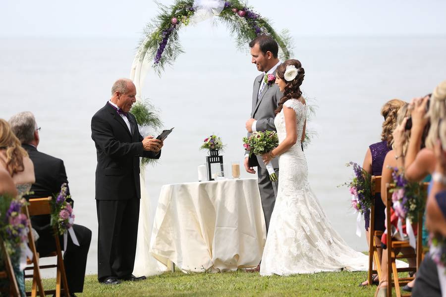 Classy And Casual Beach Wedding — photo 13