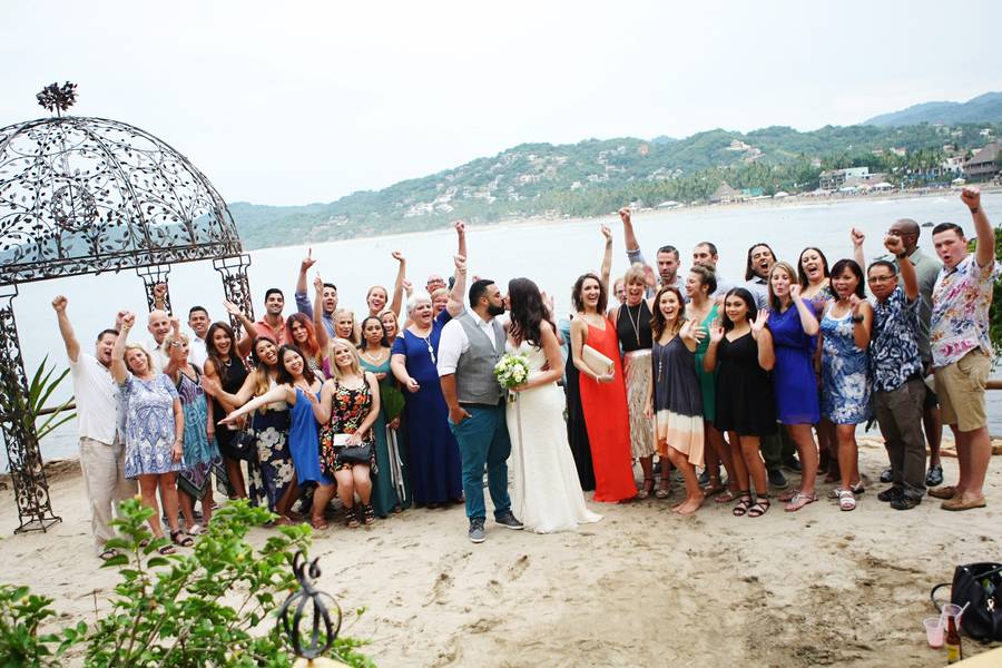 Modern Mexican Destination Wedding — photo 22