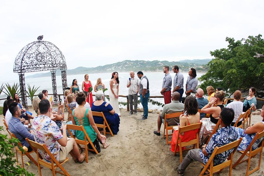 Modern Mexican Destination Wedding — photo 21