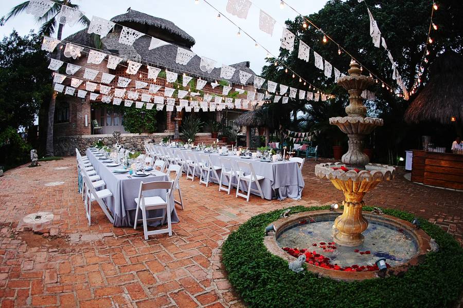 Modern Mexican Destination Wedding — photo 17