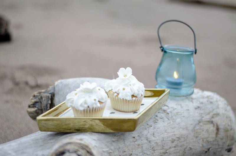 Neutral and Non-Traditional — photo 1