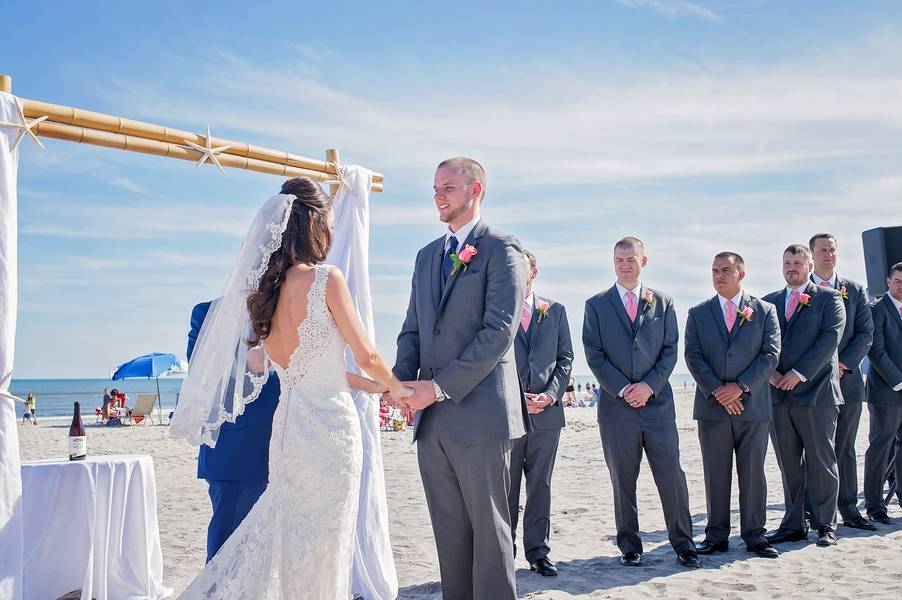 Pink and Navy Nautical Beach Wedding — photo 3